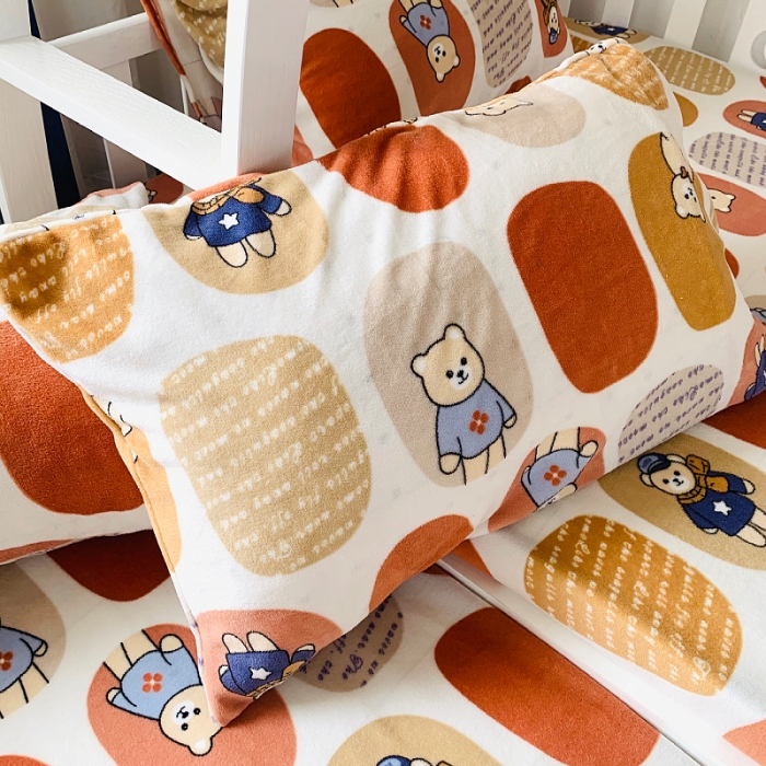 91家纺网 家纺一手货源 找家纺 小虾米 2022新款加厚牛奶绒单品床笠单件套三件套 波点小熊