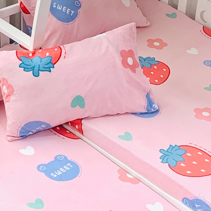 91家纺网 家纺一手货源 找家纺 小虾米 2022新款加厚牛奶绒单品床笠单件套三件套 草莓粉