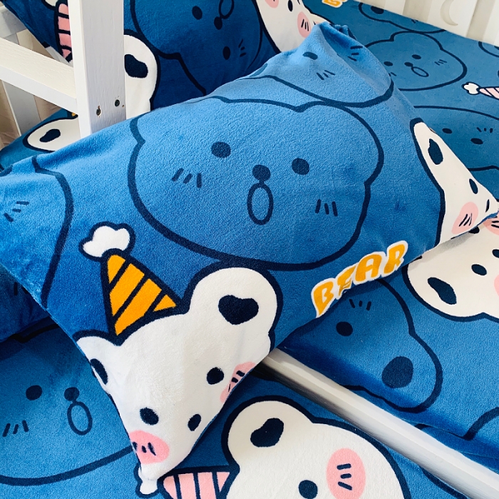 91家纺网 家纺一手货源 找家纺 小虾米 2022新款加厚牛奶绒单品床笠单件套三件套 双影熊