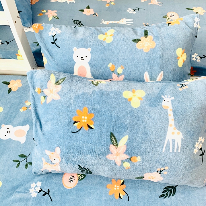 91家纺网 家纺一手货源 找家纺 小虾米 2022新款加厚牛奶绒单品床笠单件套三件套 温馨小鹿