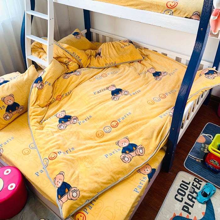 91家纺网 家纺一手货源 找家纺 小虾米 2022新款加厚牛奶绒被套单件套三件套 巴黎熊