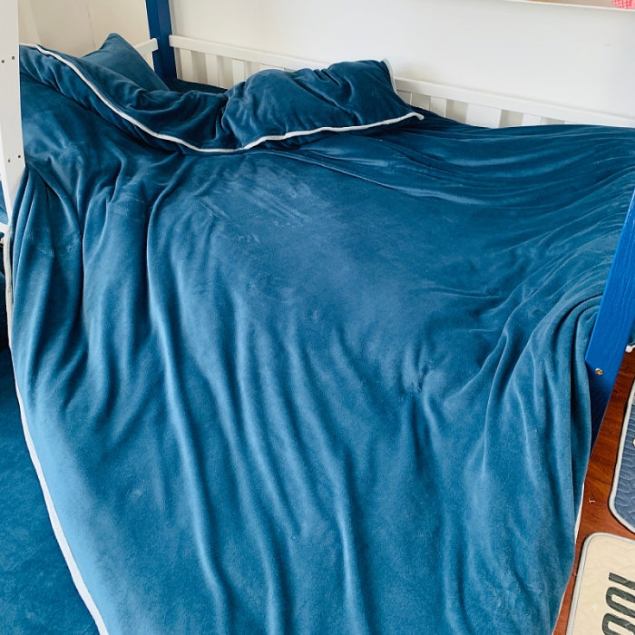 91家纺网 家纺一手货源 找家纺 小虾米 2022新款加厚牛奶绒被套单件套三件套 宝蓝