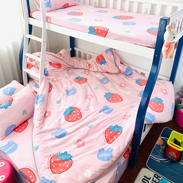 91家纺网 家纺一手货源 找家纺 小虾米 2022新款加厚牛奶绒被套单件套三件套 草莓粉