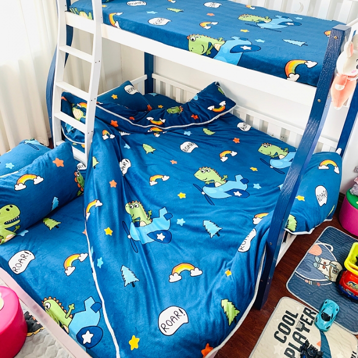 91家纺网 家纺一手货源 找家纺 小虾米 2022新款加厚牛奶绒被套单件套三件套 恐龙乐园