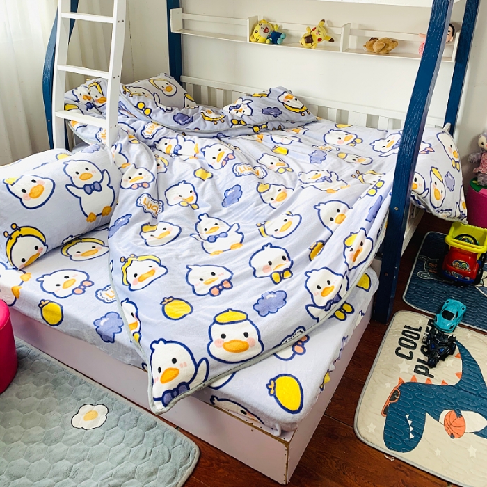 91家纺网 家纺一手货源 找家纺 小虾米 2022新款加厚牛奶绒被套单件套三件套 小黄鸭