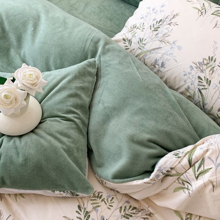 91家纺网 家纺一手货源 找家纺 梦家居 2022新款秋冬新品全棉加牛奶绒四件套 仙草绒