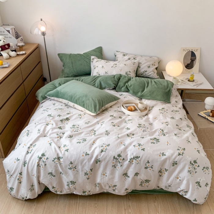 91家纺网 家纺一手货源 找家纺 梦家居 2022新款秋冬新品全棉加牛奶绒四件套 夏花绒