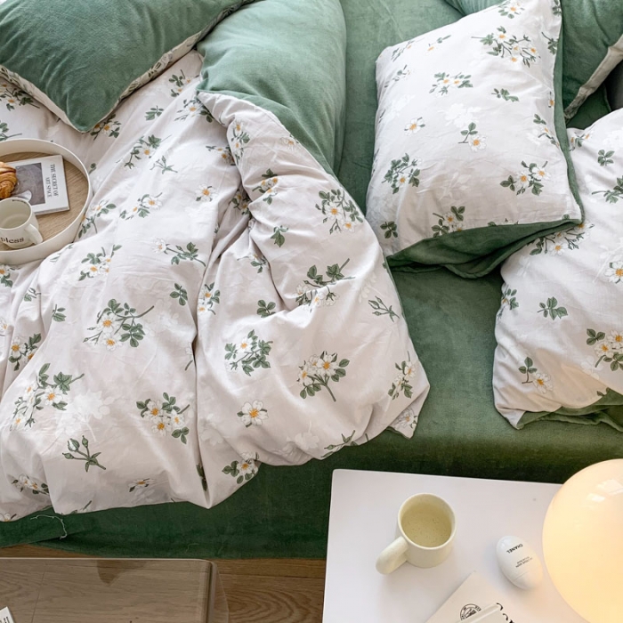 91家纺网 家纺一手货源 找家纺 梦家居 2022新款秋冬新品全棉加牛奶绒四件套 夏花绒