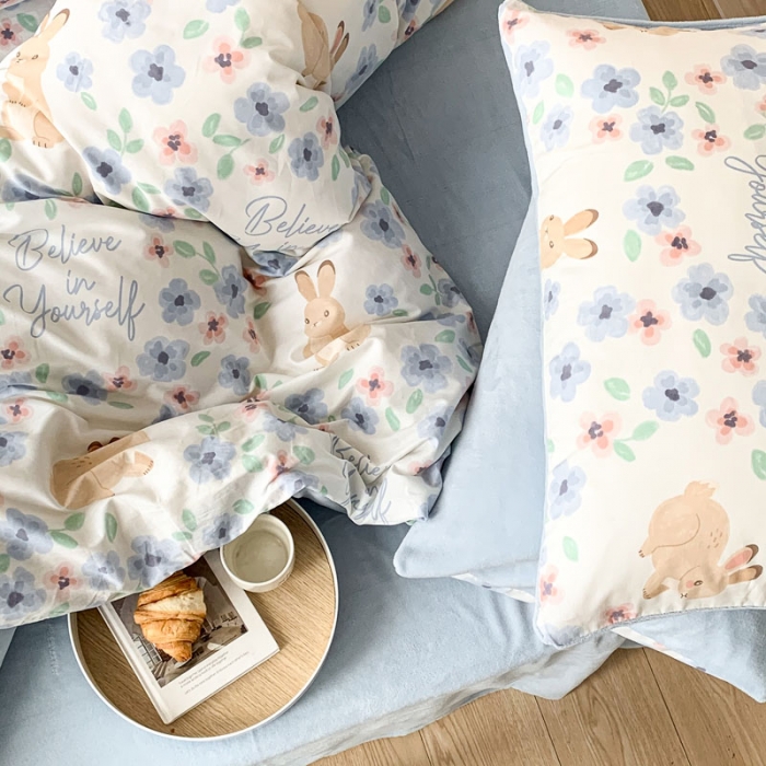 91家纺网 家纺一手货源 找家纺 梦家居 2022新款秋冬新品全棉加牛奶绒四件套 蓝菲兔绒