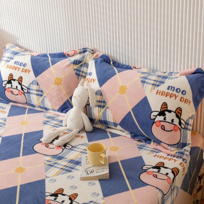 91家纺网 家纺一手货源 找家纺 梦家居 2022新款秋冬新款牛奶绒单床单 格子奶牛