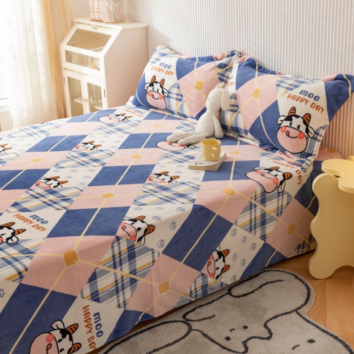 91家纺网 家纺一手货源 找家纺 梦家居 2022新款秋冬新款牛奶绒单床单 格子奶牛