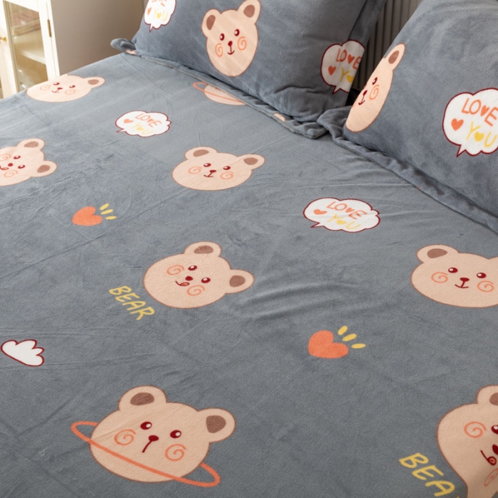 91家纺网 家纺一手货源 找家纺 梦家居 2022新款秋冬新款牛奶绒单床单 可爱小熊