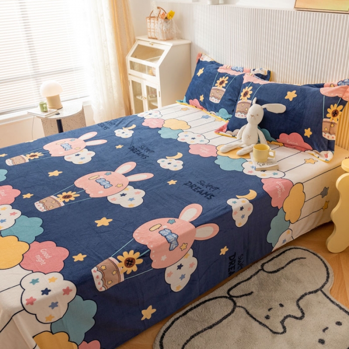 91家纺网 家纺一手货源 找家纺 梦家居 2022新款秋冬新款牛奶绒单床单 天空之旅