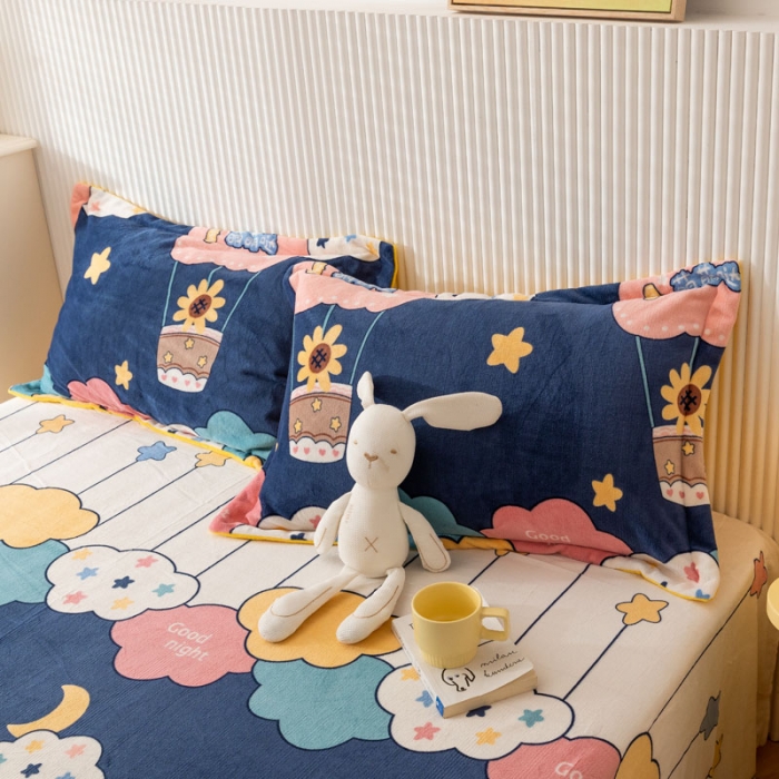 91家纺网 家纺一手货源 找家纺 梦家居 2022新款秋冬新款牛奶绒单床单 天空之旅