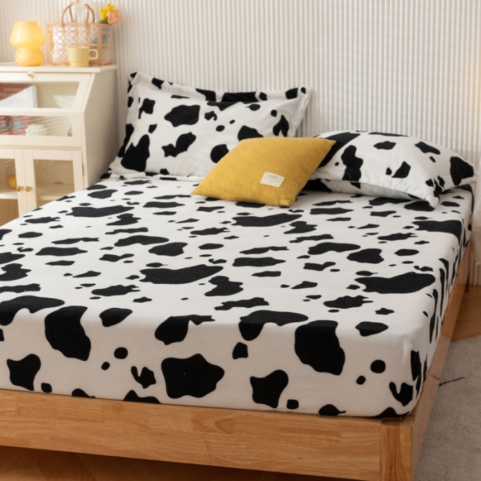 91家纺网 家纺一手货源 找家纺 梦家居 2022新款秋冬新款牛奶绒单床笠 牛奶纹