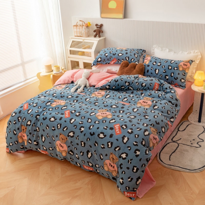 91家纺网 家纺一手货源 找家纺 梦家居 2022新款秋冬牛奶绒四件套 魅力熊