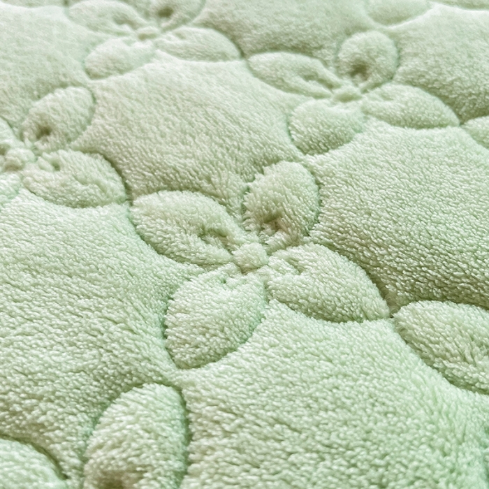 91家纺网 家纺一手货源 找家纺 安哆啦 2022新款牛奶绒花边夹棉床盖 床盖-嫩橘绿