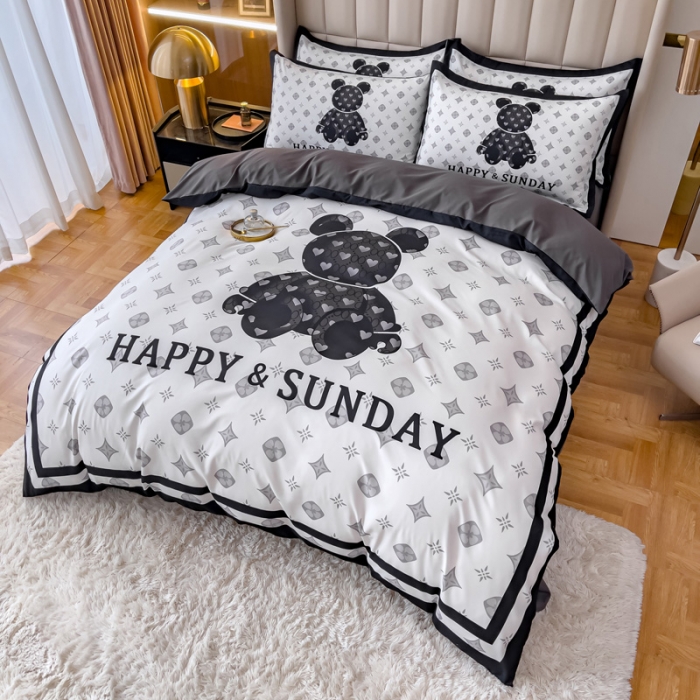 91家纺网 家纺一手货源 找家纺 （总）娜娜 2022新款大版大牌风亲肤棉工艺款四件套