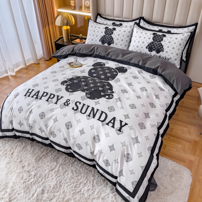 91家纺网 家纺一手货源 找家纺 （总）娜娜 2022新款大版大牌风亲肤棉工艺款四件套