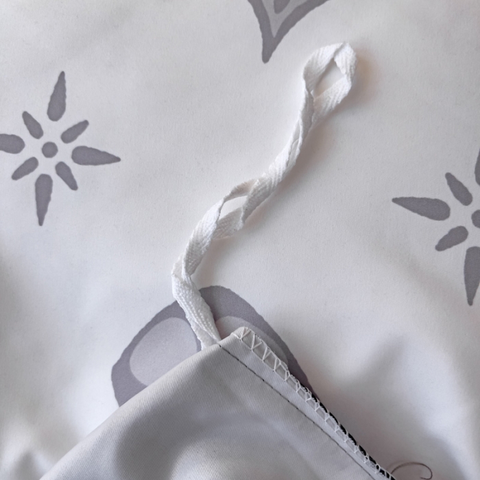 91家纺网 家纺一手货源 找家纺 娜娜 2022新款大版大牌风亲肤棉工艺款四件套 熊仔白