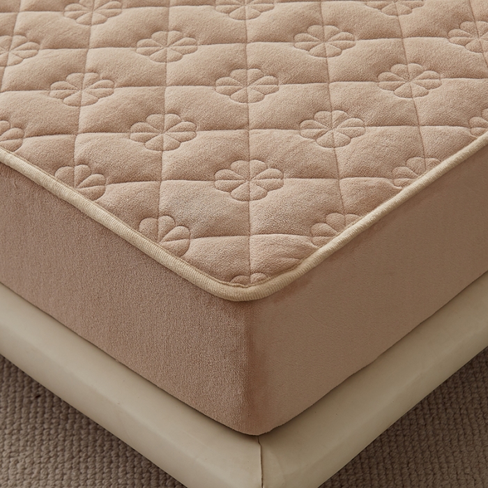 91家纺网 家纺一手货源 找家纺 优眠坊 2025新款牛奶绒夹棉床笠 山茶-奶咖