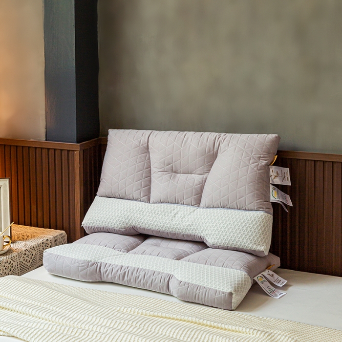 91家纺网 家纺一手货源 找家纺 多点家居 2022新款天然荞麦护颈枕 灰