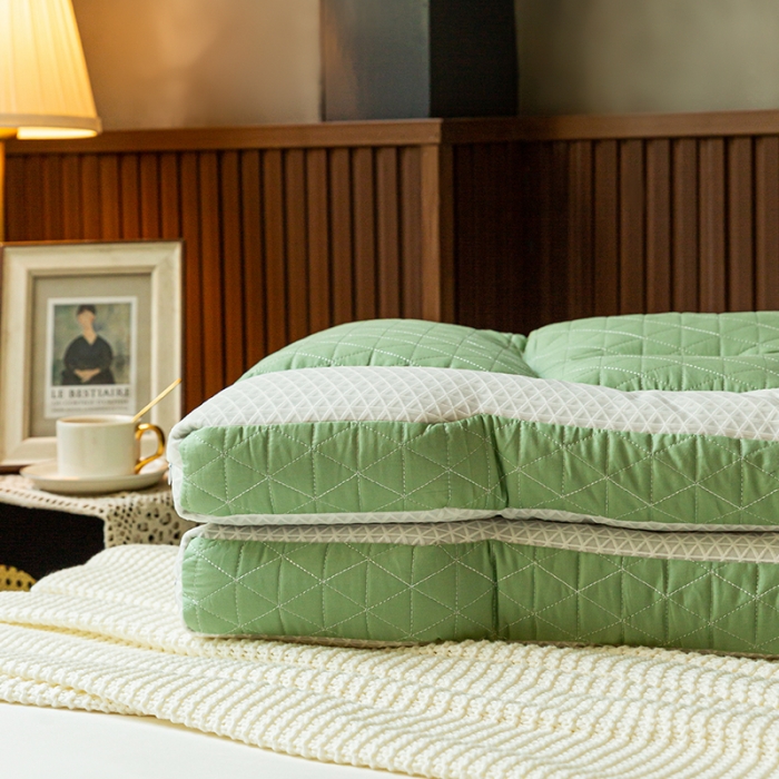 91家纺网 家纺一手货源 找家纺 多点家居 2022新款天然荞麦护颈枕 松石绿