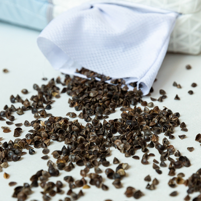 91家纺网 家纺一手货源 找家纺 多点家居 2022新款天然荞麦护颈枕 天空蓝