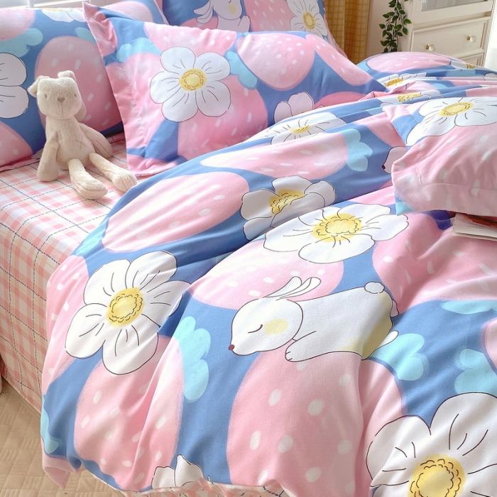 91家纺网 家纺一手货源 找家纺 艾橙2022秋冬新款140g植物羊绒磨毛四件套系列草莓爱恋