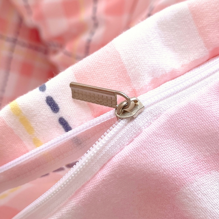 91家纺网 家纺一手货源 找家纺 艾橙2022秋冬新款140g植物羊绒磨毛四件套系列草莓爱恋