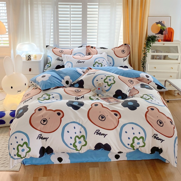 91家纺网 家纺一手货源 找家纺 艾橙 秋冬新款140g植物羊绒磨毛四件套系列 呆萌熊