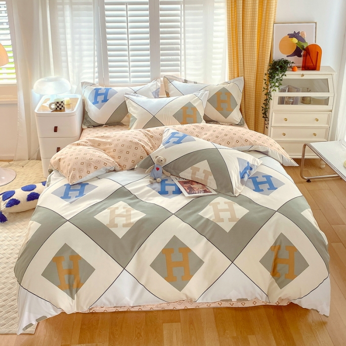 91家纺网 家纺一手货源 找家纺 艾橙 秋冬新款140g植物羊绒磨毛四件套系列 弗利加