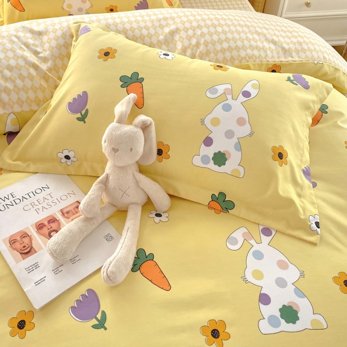 91家纺网 家纺一手货源 找家纺 艾橙 秋冬新款140g植物羊绒磨毛四件套系列 甜美春光