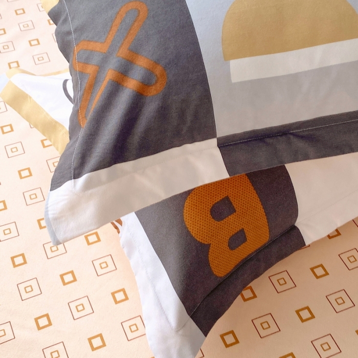 91家纺网 家纺一手货源 找家纺 艾橙 秋冬新款140g植物羊绒磨毛四件套系列 字母熊