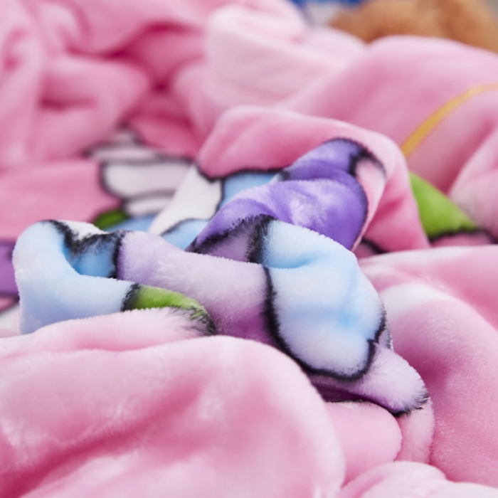 91家纺网 家纺一手货源 找家纺 凯轩毛毛毯毯子 新款加厚儿童云毛毯毯子.毛毛毯毯子.保暖毛毯毯子  长颈鹿