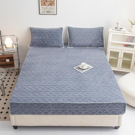 91家纺网 家纺一手货源 找家纺 2025新款ins保暖塔芙绒牛奶绒纯色提花床笠三件套外贸支持订做 雾蓝