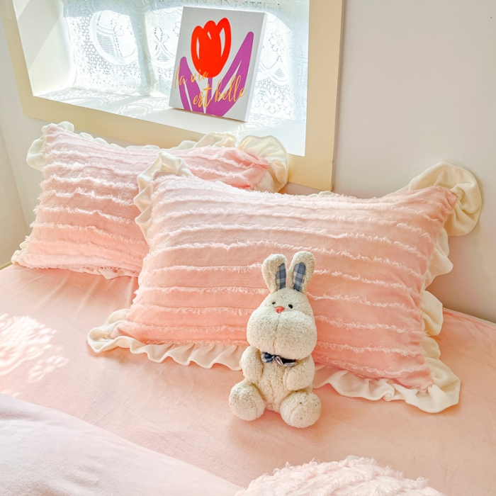 91家纺网 家纺一手货源 找家纺 金爱家 2023新款流苏牛奶绒四件套 流苏-粉色