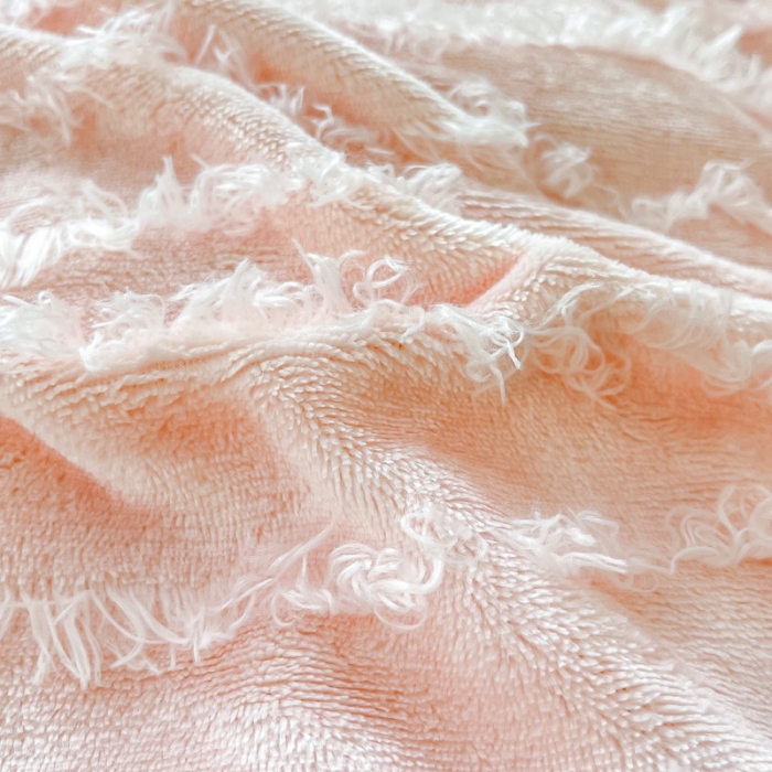 91家纺网 家纺一手货源 找家纺 金爱家 2023新款流苏牛奶绒四件套 流苏-粉色