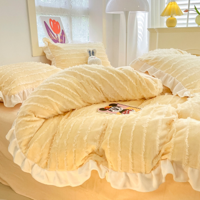 91家纺网 家纺一手货源 找家纺 金爱家 2023新款流苏牛奶绒四件套 流苏-奶黄