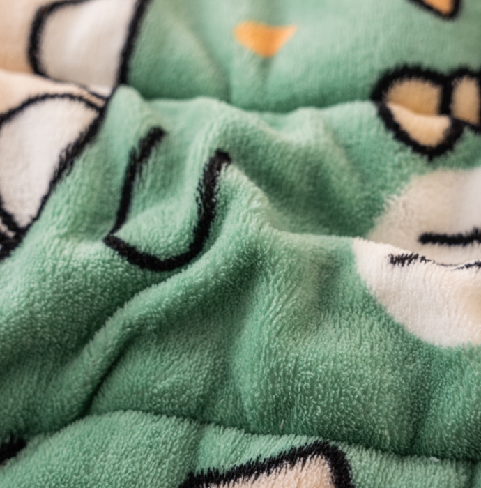 91家纺网 家纺一手货源 找家纺 美莱家纺 2022新款牛奶绒贝贝绒夹棉加厚三层毛毯盖毯午睡毯 小恐龙