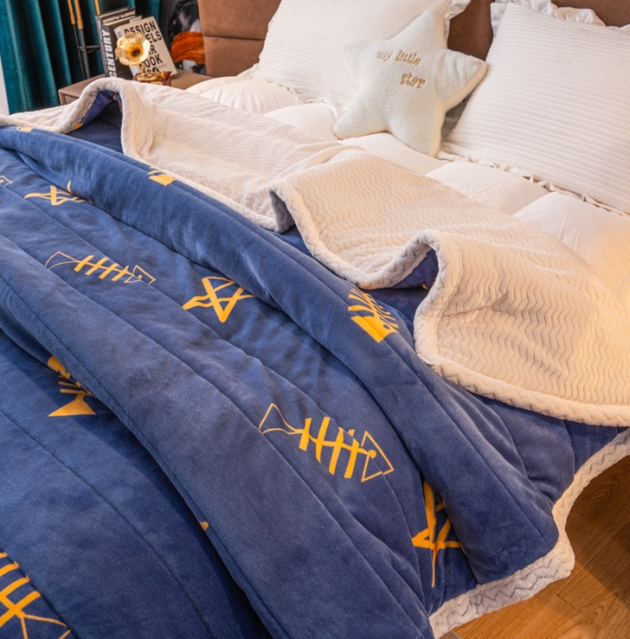 91家纺网 家纺一手货源 找家纺 美莱家纺 2022新款牛奶绒贝贝绒夹棉加厚三层毛毯盖毯午睡毯 渔趣