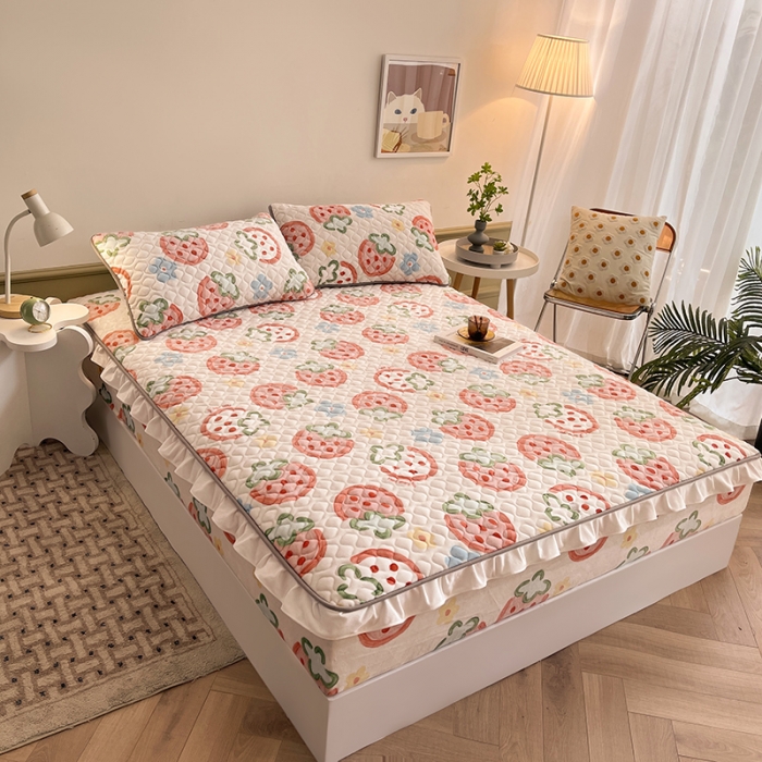 91家纺网 家纺一手货源 找家纺 澳梵家居 2022新款牛奶绒花边床笠三件套 草莓优格