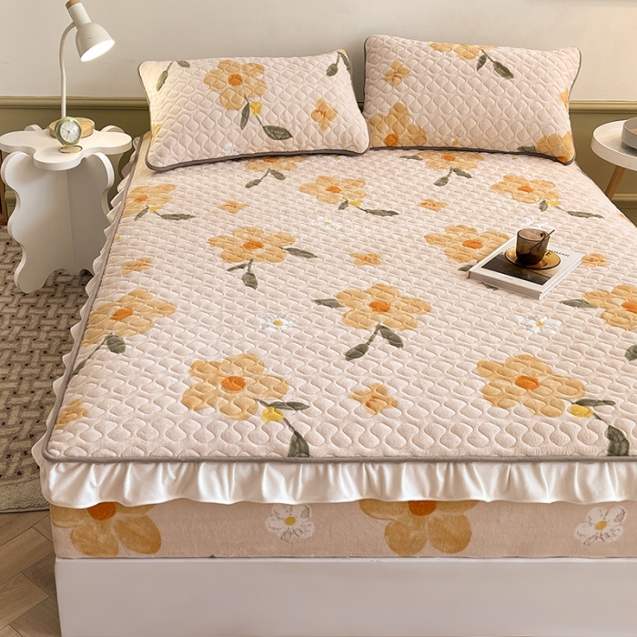 91家纺网 家纺一手货源 找家纺 澳梵家居 2022新款牛奶绒花边床笠三件套 橙花