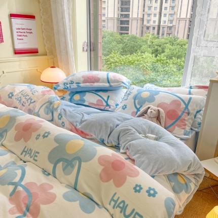 91家纺网 家纺一手货源 找家纺 （总）花伞 2024新款加厚牛奶绒保暖四件套