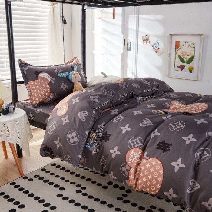 91家纺网 家纺一手货源 找家纺 乐居坊 2022新款芦荟棉上下铺学生床三件套四件套 富贵熊