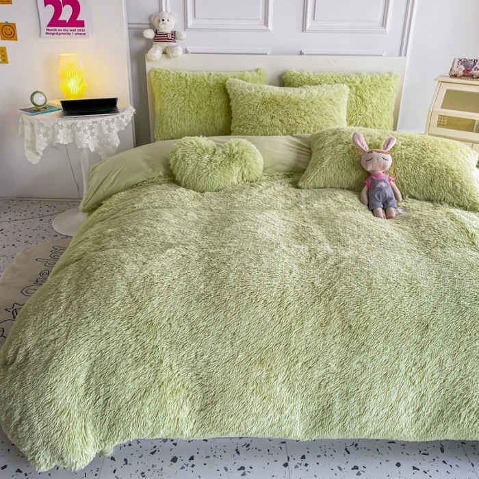 91家纺网 家纺一手货源 找家纺 邦妮家纺 2024新款云貂绒纯色四件套 豆绿