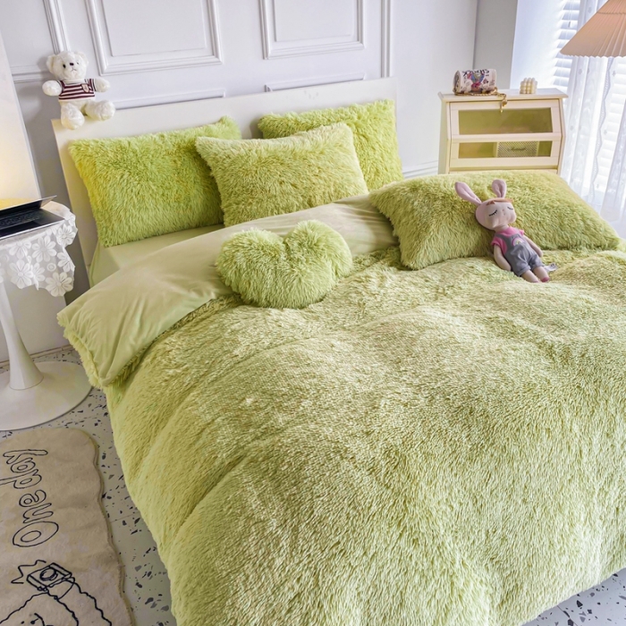 91家纺网 家纺一手货源 找家纺 邦妮家纺 2024新款云貂绒纯色四件套 豆绿