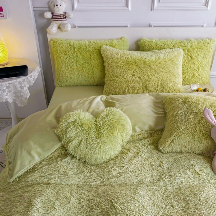 91家纺网 家纺一手货源 找家纺 邦妮家纺 2024新款云貂绒纯色四件套 豆绿