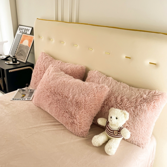 91家纺网 家纺一手货源 找家纺 邦妮家纺 2024新款云貂绒纯色四件套 豆沙