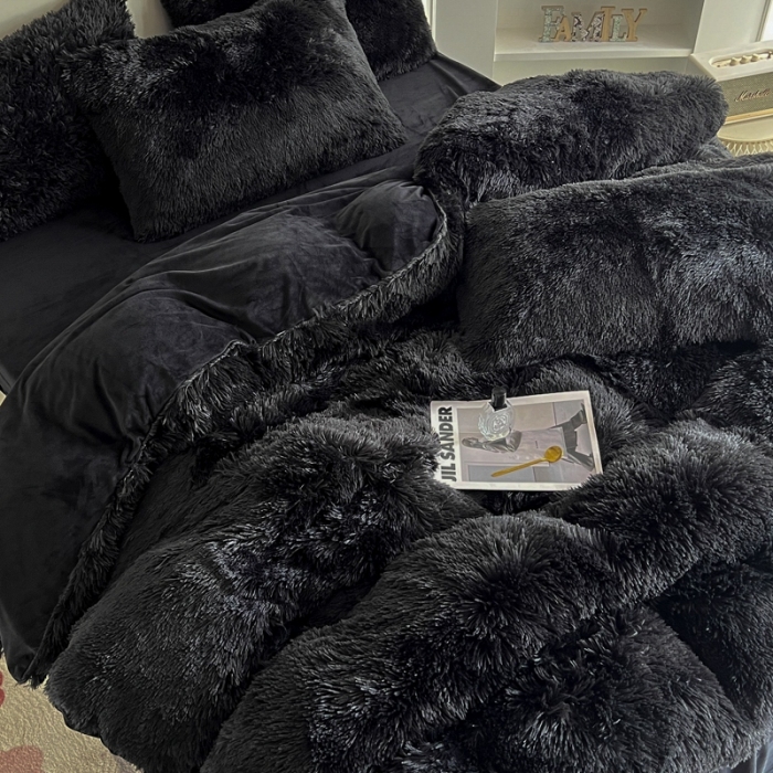 91家纺网 家纺一手货源 找家纺 邦妮家纺 2024新款云貂绒纯色四件套 黑色